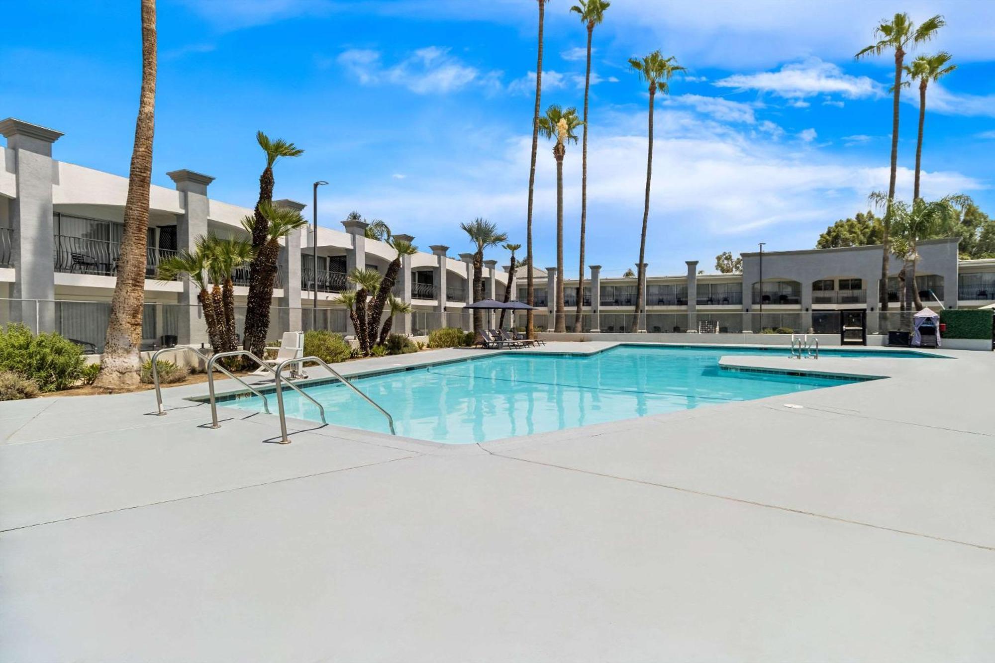 Hourglass Hotel, Ascend Hotel Collection Bakersfield Dış mekan fotoğraf